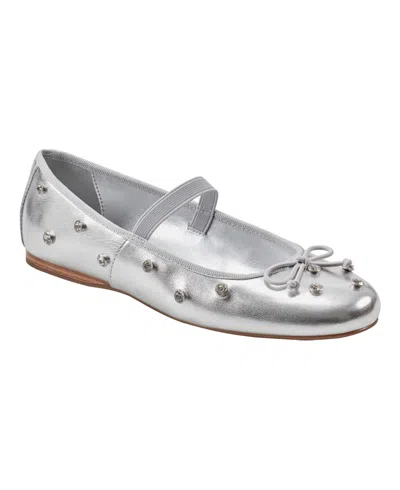 Bandolino Prity Mary Jane Flat In Silver