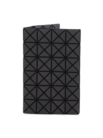 Bao Bao Issey Miyake Men's Kuro Oyster Bifold Card Case In Black