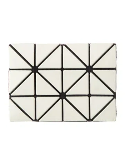 Pre-owned Bao Bao Issey Miyake Rubber Card Holder In White