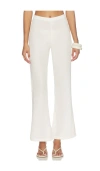 Baobab Moda Operandi In White