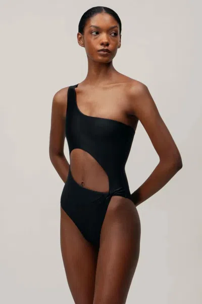Baobab Nikka One Piece In Black
