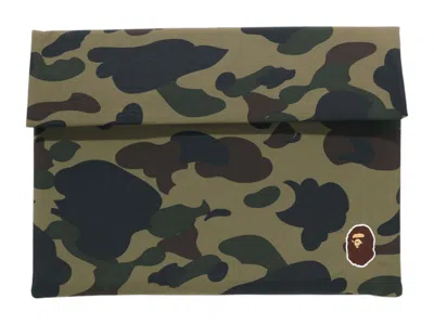 Pre-owned Bape 1st Camo 13 Inch Pc Case In Green