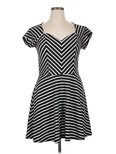 Pre-owned Bar Iii Casual Dress In Black