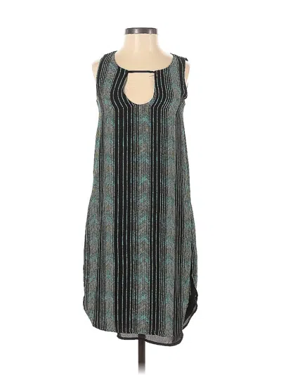 Pre-owned Bar Iii Casual Dress In Green