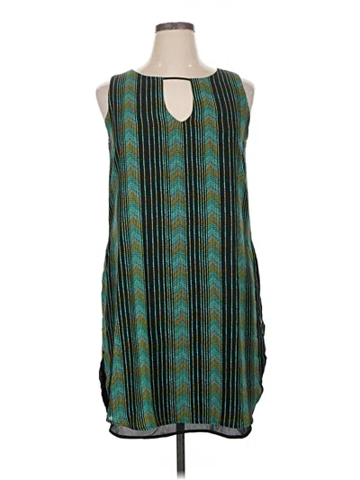 Pre-owned Bar Iii Casual Dress In Green