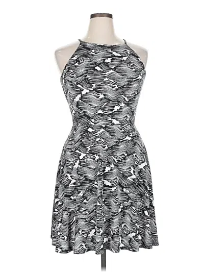 Pre-owned Bar Iii Cocktail Dress In Silver
