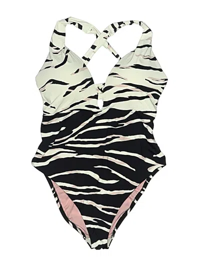 Pre-owned Bar Iii One Piece Swimsuit In Ivory