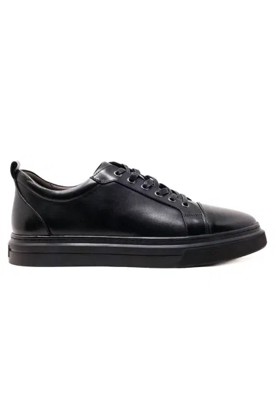 Barabas Men's Ebonite Radiance Low Top Sneakers In Black