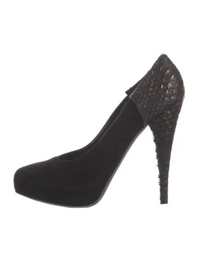 Pre-owned Barbara Bui Suede Pumps In Black