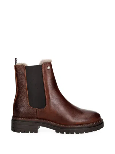 Barbour Evie Quilted Faux-fur Boots In Brown