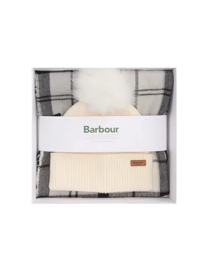 Barbour Gift Set Dover Beanie Hailes Monochrome Tartan In White