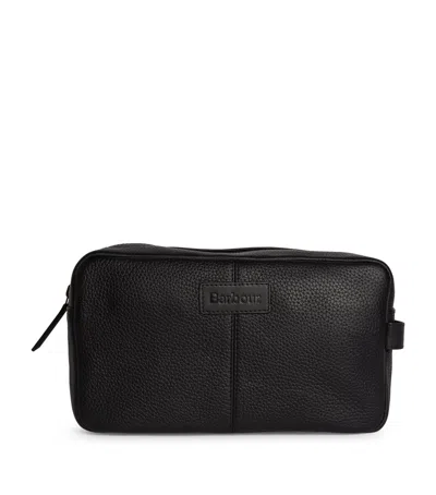 Barbour Leather Highgate Wash Bag In Black