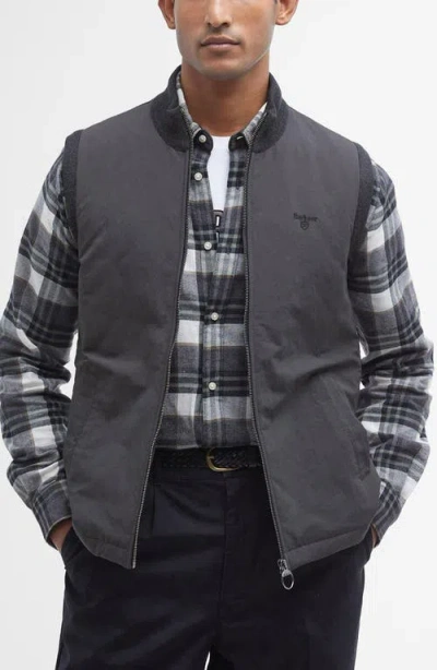 Barbour Leyburn Knitted Gilet In Black Carbon