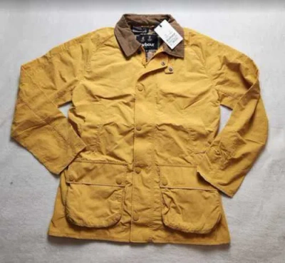 Pre-owned Barbour Men's M  X Vineyard Vines Ashby Showerproof Jacket In Color Honey In Gold
