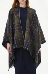 Barbour Montieth Reversible Wrap In Green