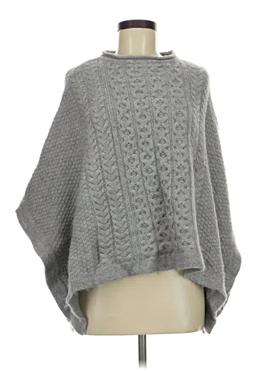 Pre-owned Barbour Poncho In Gray