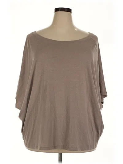 Pre-owned Barefoot Dreams 3/4 Sleeve T-shirt In Brown