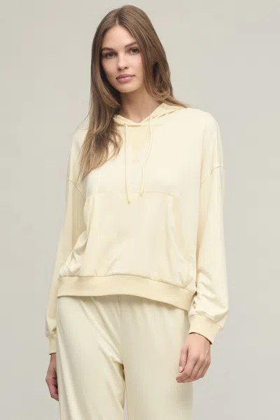 Barefoot Dreams Butterchic Hoodie In Daffodil