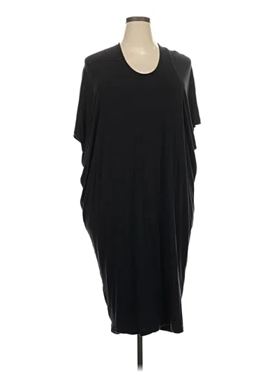 Pre-owned Barefoot Dreams Casual Dress In Black