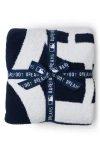 Barefoot Dreams Cozychic® Detroit Tigers Throw Blanket In Tigers Multi