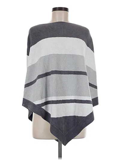 Pre-owned Barefoot Dreams Cozychic Lite Poncho In Gray