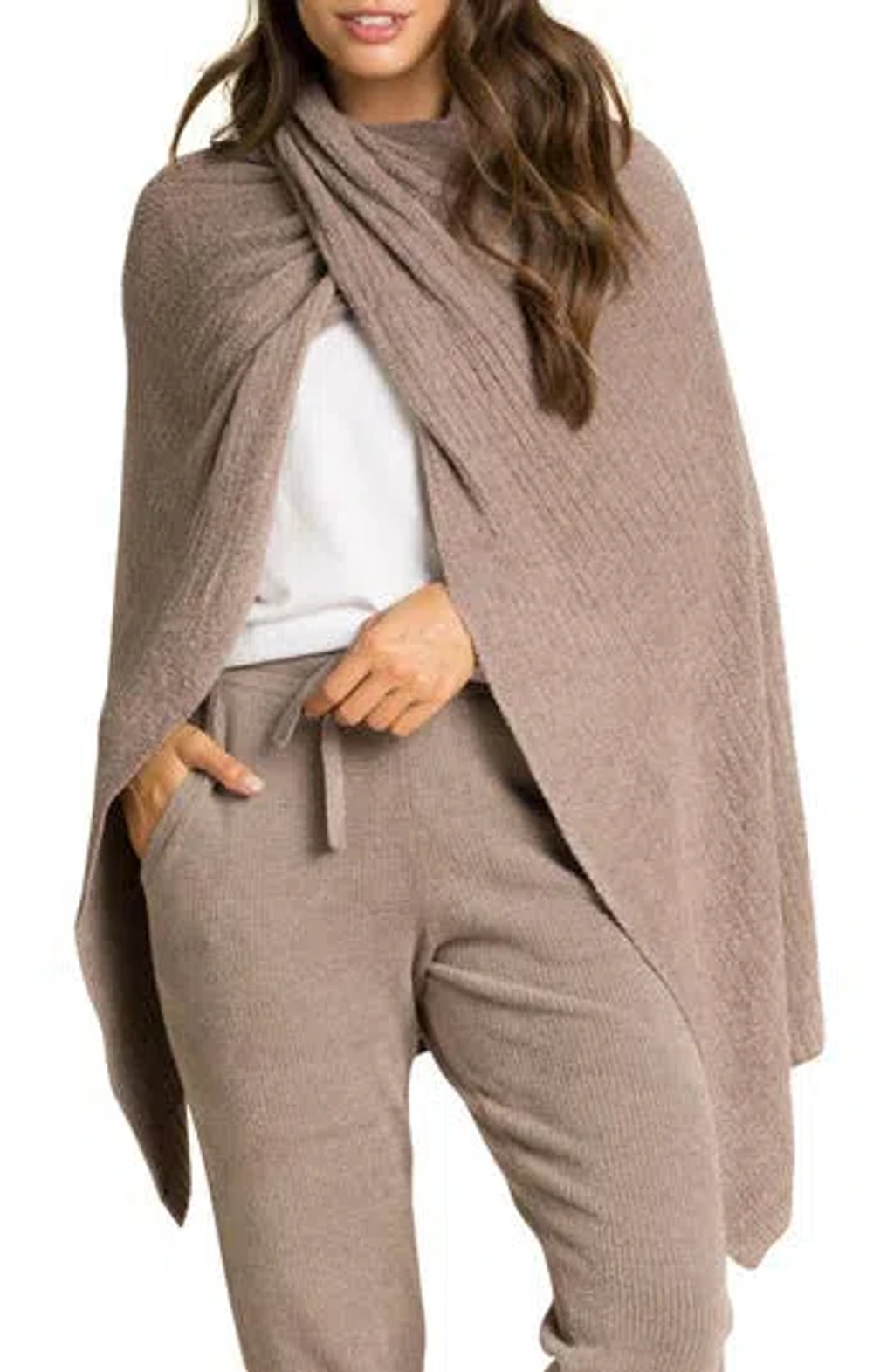 Barefoot dreams travel wrap clearance