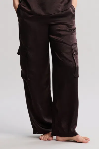 Barefoot Dreams Liquid Satin Wide Leg Cargo Pant In Umber