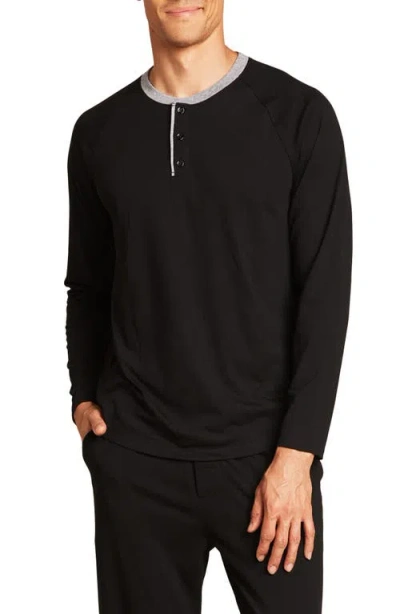 Barefoot Dreams Malibu Collection® Long Sleeve Henley In Black
