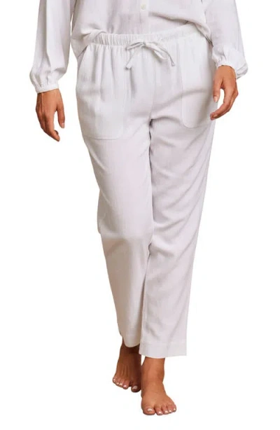 Barefoot Dreams Malibu Collection® Tapered Lounge Pants In White
