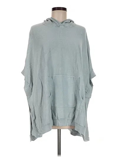 Pre-owned Barefoot Dreams Poncho In Teal