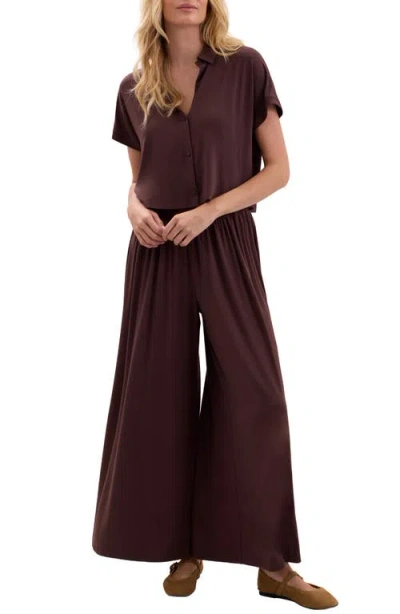 Barefoot Dreams Soft Jersey Pajamas In Burgundy