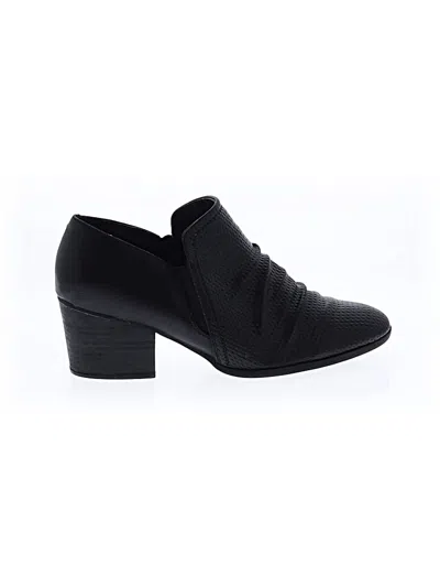Pre-owned Baretraps Ankle Boots In Black