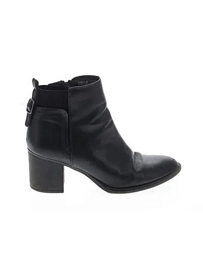 Pre-owned Baretraps Ankle Boots In Black