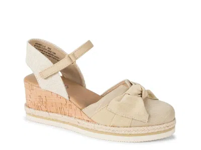Baretraps Arabelle Wedge Sandal In Neutral