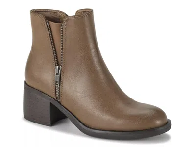 Baretraps Avery Bootie In Brown