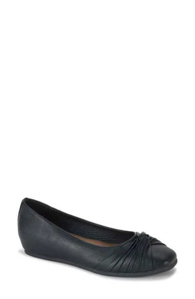 Baretraps Women's Chainey Flats In Black