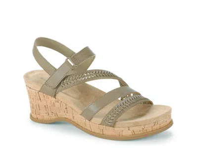 Baretraps Ciara Wedge Sandal In Green