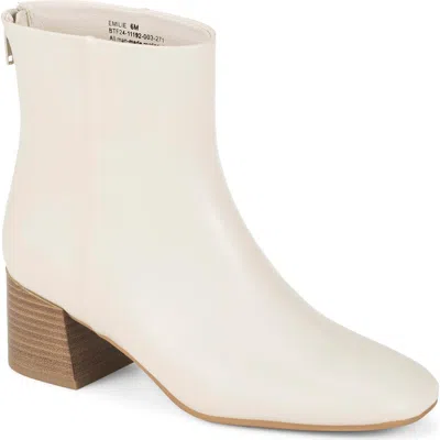 Baretraps Emilie Block Heel Bootie In Cream