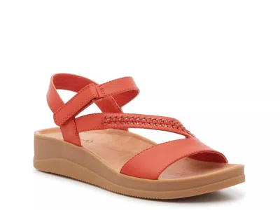 Baretraps Frolick Wedge Sandal In Red