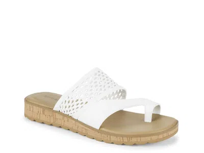 Baretraps Gibby Wedge Sandal In White
