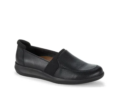 Baretraps Jilian Slipon In Black