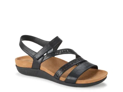 Baretraps Jinna Wedge Sandal In Black