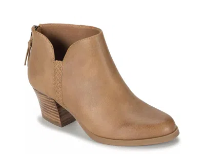 Baretraps Lauryn Bootie In Brown