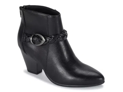 Baretraps Ledell Bootie In Black