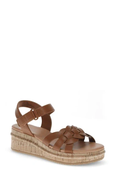 Baretraps Lena Wedge Sandal In Dark Beechnut