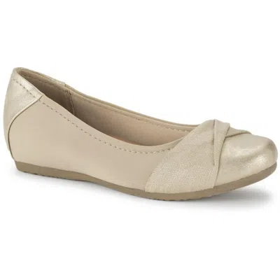 Baretraps Mitsy Womens Faux Leather Twist Front Ballet Flats In Gold