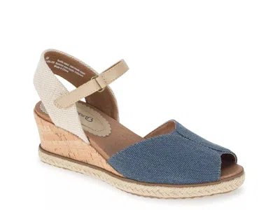 Baretraps Odetta Espadrille Wedge Sandal In Blue