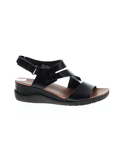 Pre-owned Baretraps Sandals In Black