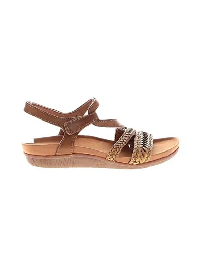 Pre-owned Baretraps Sandals In Brown