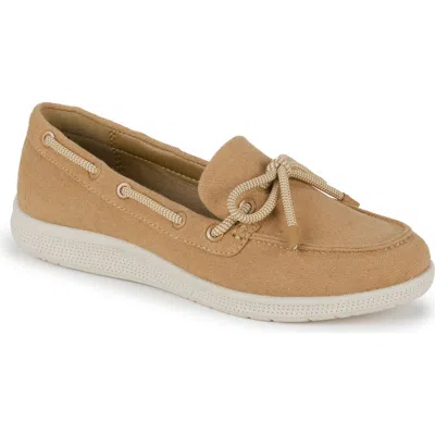 Baretraps Venia Boat Shoe In Neutral